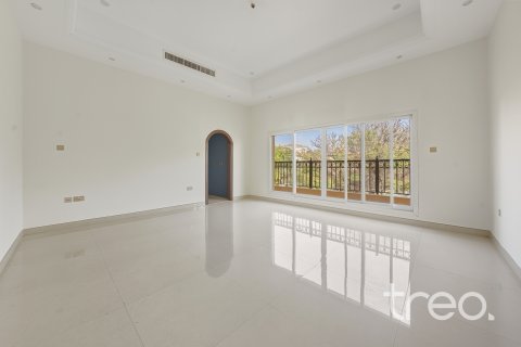 The Villa, Dubai, UAE의 임대용 빌라 침실 5개, 468.42제곱미터 번호 733505 - 사진 11