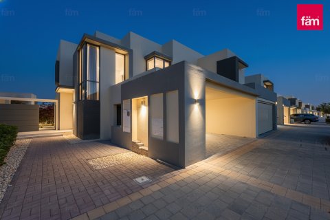 Villa para arrendamento em Dubai Hills Estate, Dubai, EAU 4 quartos, 279 m2 № 708325 - foto 29