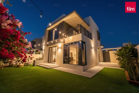 Villa para arrendamento em Dubai Hills Estate, Dubai, EAU 4 quartos, 279 m2 № 708325 - foto 28