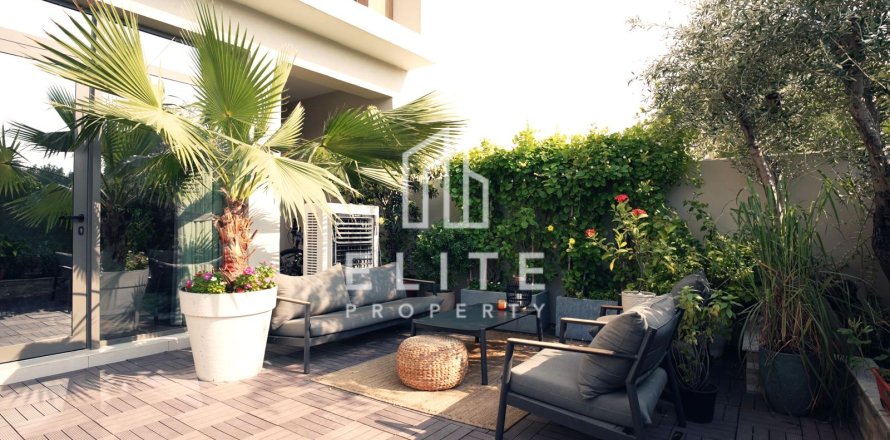 Dubai, BAE’de daire 2 yatak odası, 170 m&sup2; No 681952