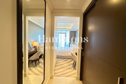 Apartman u Downtown Dubai (Downtown Burj Dubai), UAE 3 spavaćih soba, 202.69019122 m2 Br. 720083 - fotografija 10