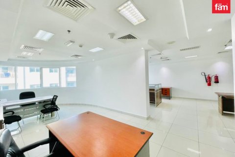 Office in Al Barsha, Dubai, UAE 64 sq.m. № 727785 - photo 4