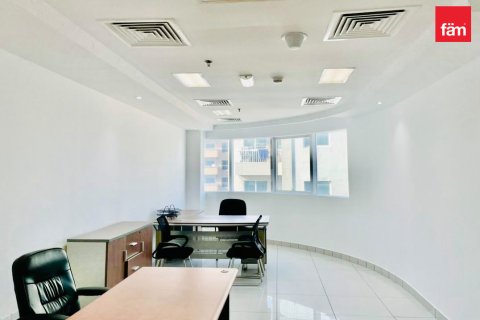 Office in Al Barsha, Dubai, UAE 64 sq.m. № 727785 - photo 5