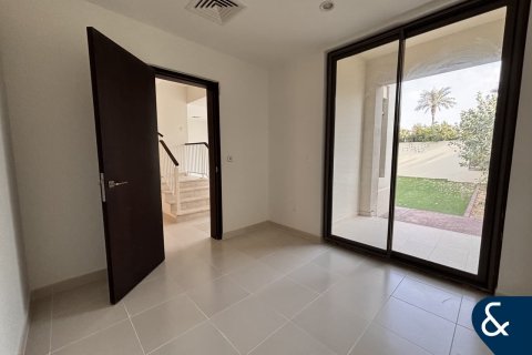Villa itt: Reem, Dubai, EAE, 3 hálószoba, 238 m², azonosító: 685209 - fénykép 5