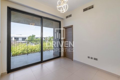 Vila v Dubai Hills Estate, Dubai, SAE 5 ložnice, 560.11 m² Č.: 743842 - fotografie 24