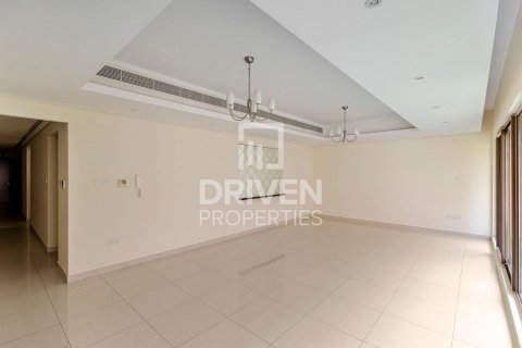 Villa itt: Meydan, Dubai, EAE, 4 hálószoba, 290.79 m², azonosító: 743845 - fénykép 4