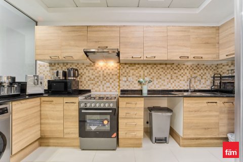 Apartment til leje i Dubai Sports City, Dubai, UAE 2 soveværelser, 99.2 kvm № 686028 - foto 4