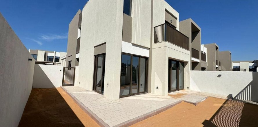 Willa w Dubai, ZEA 4 sypialnie, 260.4 mkw. nr 686029
