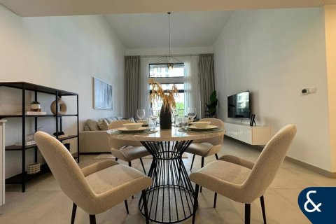 Apartment in Umm Suqeim, Dubai, UAE 1 bedroom, 73 sq.m. № 671286 - photo 3