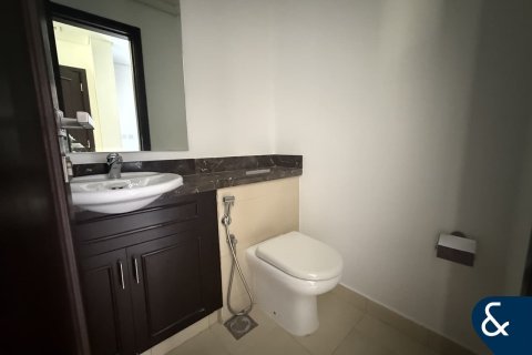 Casa urbana para arrendamento em Dubai Land, Dubai, EAU 2 quartos, 180 m2 № 671284 - foto 5