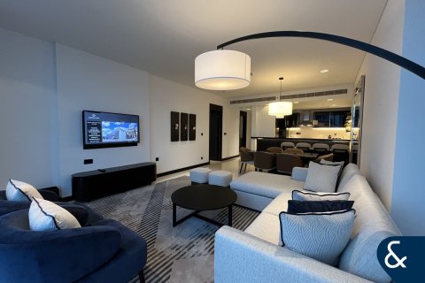 شقة للإيجار في Sheikh Zayed Road، دبي، الإمارات العربية المتحدة 3 غرفة نوم ، 169 متر مربع ، رقم 671281 - صورة 1