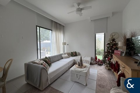 ویلا برای اجاره در Arabian Ranches 3، Dubai، امارات متحده عربی 4 خوابه ، 226 متر مربع ، شماره 671280 - تصویر 1