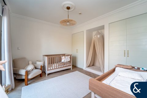 Villa te koop in Jumeirah Golf Estates, Dubai, VAE 4 slaapkamers, 347 vr.m., nr 688558 - foto 14