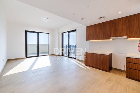 Jumeirah、Dubai、UAEにあるマンション 1ベッドルーム、103.49 m2 No759231