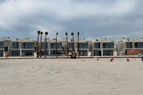 Vilë në Al Marjan Island, Ras Al Khaimah, Emiratet e Bashkuara Arabe 4 dhoma gjumi, 361 m2. № 656230 - Foto 1