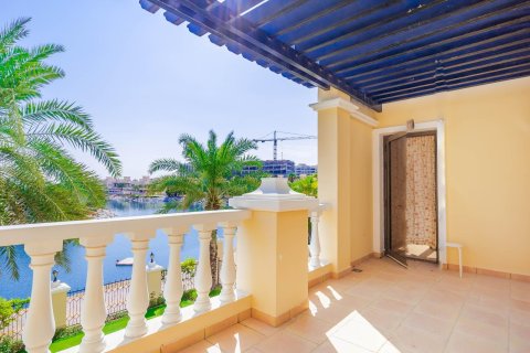 Al Hamra Village、Ras Al Khaimah、UAE にあるタウンハウスの賃貸物件 3ベッドルーム、250 m2、No656229 - 写真 15