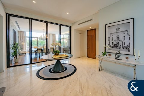 Villa te koop in DAMAC Hills (Akoya by DAMAC), Dubai, VAE 6 slaapkamers, 762 vr.m., nr 666274 - foto 14