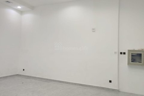 Dyqan në Business Bay, Dubai, Emiratet e Bashkuara Arabe 45 m2. № 679476 - Foto 4