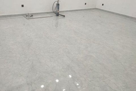 Dyqan në Business Bay, Dubai, Emiratet e Bashkuara Arabe 45 m2. № 679476 - Foto 6