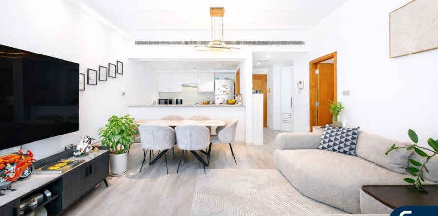 Квартира в Greens, Дубай, ОАЕ 1 спальня, 71м2 № 697706