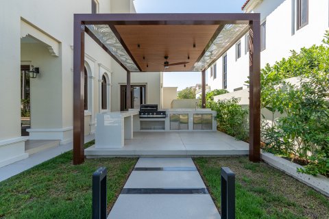וילה להשכרה ב Arabian Ranches, Dubai, איחוד האמירויות 5 חדרי שינה, 512.9 מ"ר, מספר 750464 - תמונה 7