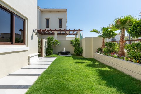 וילה להשכרה ב Arabian Ranches, Dubai, איחוד האמירויות 5 חדרי שינה, 512.9 מ"ר, מספר 750464 - תמונה 8
