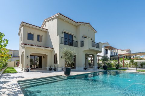 וילה להשכרה ב Arabian Ranches, Dubai, איחוד האמירויות 5 חדרי שינה, 512.9 מ"ר, מספר 750464 - תמונה 2