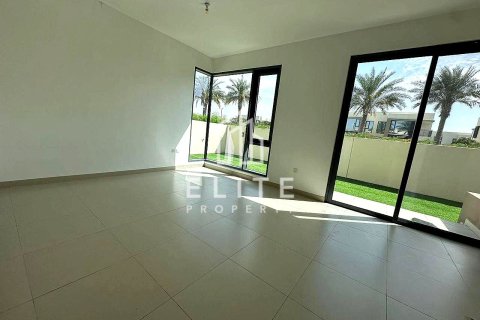 Villa te huur in Dubai Hills Estate, Dubai, VAE 4 slaapkamers, nr 659417 - foto 1