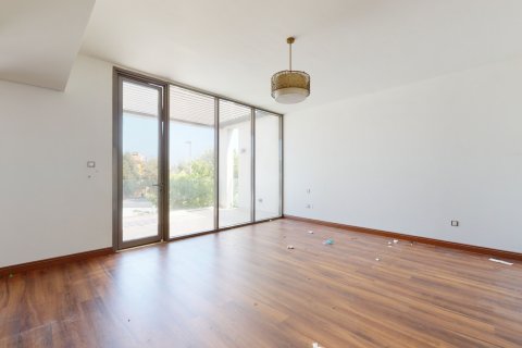 Villa te huur in Umm Suqeim, Dubai, VAE 5 slaapkamers, 5134.01 vr.m., nr 750169 - foto 7