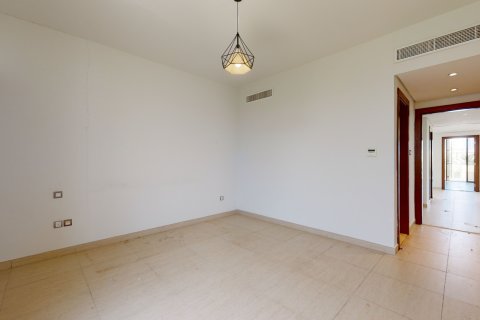 Villa te huur in Umm Suqeim, Dubai, VAE 5 slaapkamers, 5134.01 vr.m., nr 750169 - foto 3