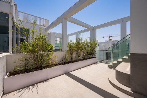 Kaupunkipientalo Al Barari, Dubai, Arabiemiraatit 4 makuuhuonetta, 240.25 m2 № 750168 - kuva 22