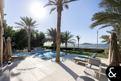 Villa itt: Palm Jumeirah, Dubai, EAE, 5 hálószoba, 1295 m², azonosító: 670875 - fénykép 3