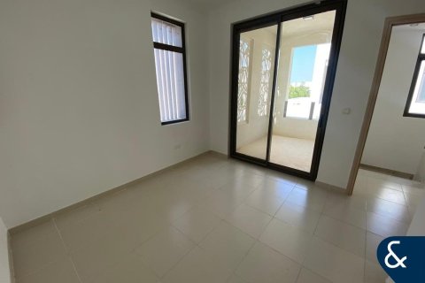 Villa itt: Reem, Dubai, EAE, 3 hálószoba, 238 m², azonosító: 670873 - fénykép 6