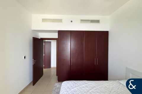 Apartment til salg i Jumeirah Beach Residence, Dubai, UAE 2 soveværelser, 110 kvm № 670870 - foto 11
