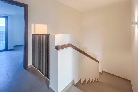 Városi lakóépület itt: Tilal Al Ghaf, Dubai, EAE, 4 hálószoba, 202 m², azonosító: 696634 - fénykép 16