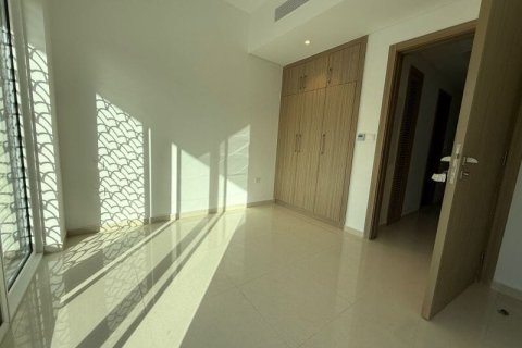 Kuća u nizu u DAMAC Hills (Akoya by DAMAC), Dubai, UAE 112 m2, 3 spavaćih soba Br. 696636