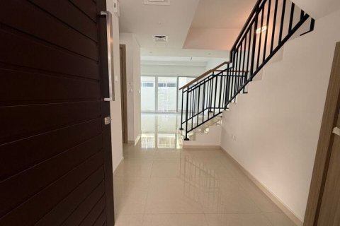 Kuća u nizu u DAMAC Hills (Akoya by DAMAC), Dubai, UAE 3 spavaćih soba, 112 m2 Br. 696636 - fotografija 4