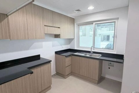 Kuća u nizu u DAMAC Hills (Akoya by DAMAC), Dubai, UAE 3 spavaćih soba, 112 m2 Br. 696636 - fotografija 6