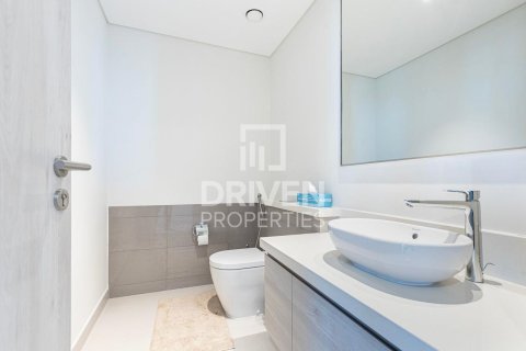 Снять в аренду квартиру в Dubai Creek Harbour (The Lagoons), Дубай, ОАЭ 3 спальни, 170.94м2, № 757252 - фото 16