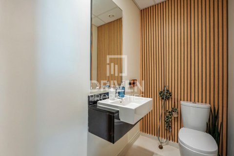 Shtëpi në qytet në Dubai, Emiratet e Bashkuara Arabe 3 dhoma gjumi, 177.91 m2. № 765663 - Foto 10