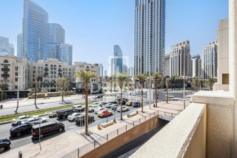 Appartement te huur in Downtown Dubai (Downtown Burj Dubai), Dubai, VAE 3 slaapkamers, 247.12 vr.m., nr 765660 - foto 2