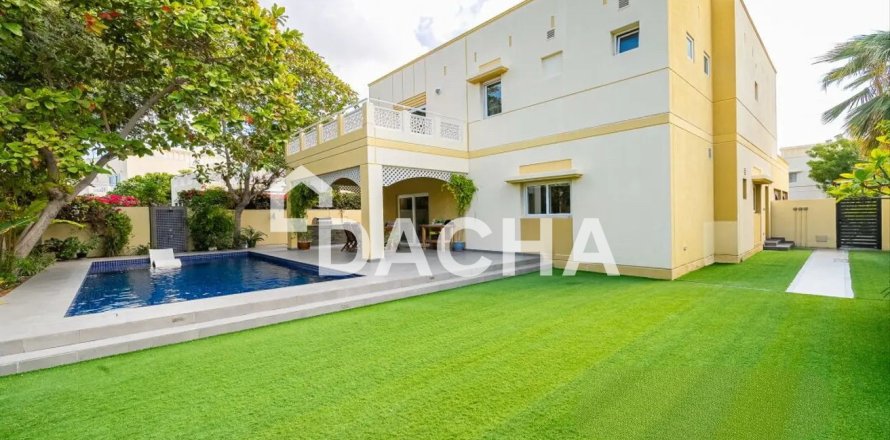 Villa itt: Meadows, Dubai, EAE, 4 hálószoba, 372 m², azonosító: 706549