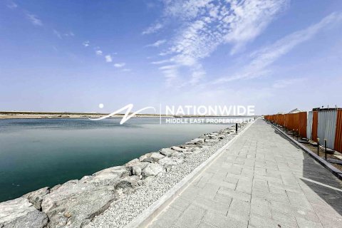 Zemljište u Abu Dhabi, UAE 817 m2 Br. 679345 - fotografija 1