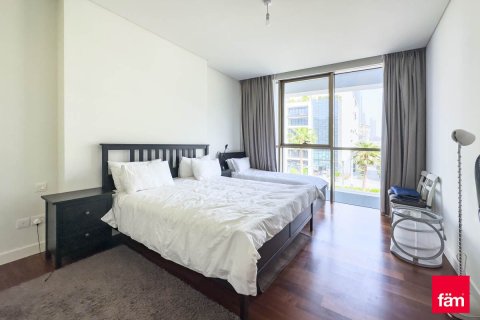 Apartment sa Al Wasl, Dubai, UAE 3 silid-tulugan, 205.4 sq.m. № 682371 - larawan 10