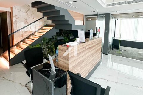 Iroda itt: Dubai, EAE, 296.8 m², azonosító: 658516 - fénykép 5