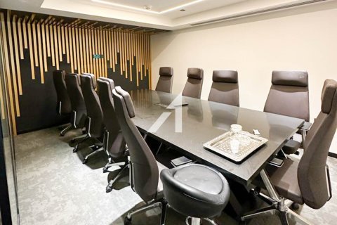 Iroda itt: Dubai, EAE, 296.8 m², azonosító: 658516 - fénykép 11