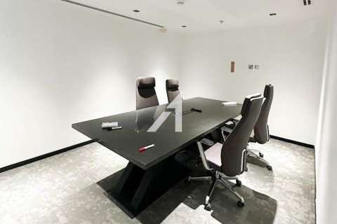 Iroda itt: Dubai, EAE, 296.8 m², azonosító: 658516 - fénykép 8