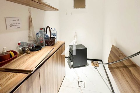 Iroda itt: Dubai, EAE, 296.8 m², azonosító: 658516 - fénykép 9