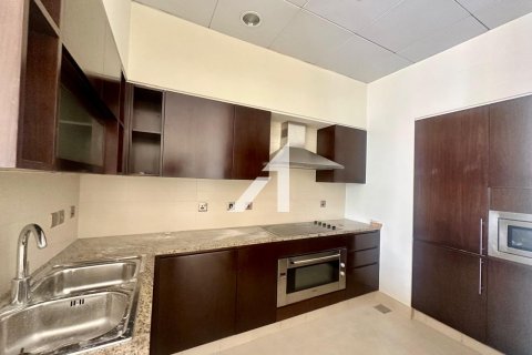 Dubai, BAE’de kiralık daire 2 yatak odası, 155.8 m&sup2; No 658510 - fotoğraf 13