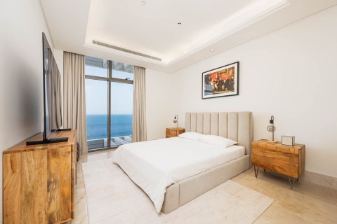 Apartment til leje i Palm Jumeirah, Dubai, UAE 2 soveværelser, 123.57 kvm № 750731 - foto 9